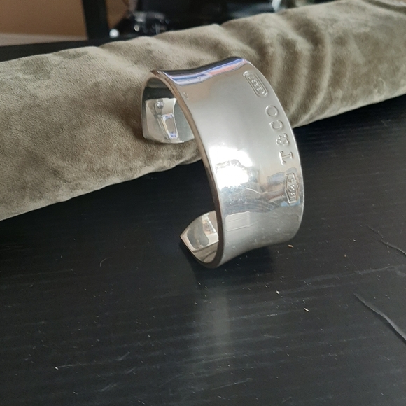 Ladies jewelry - Picture 4 of 8